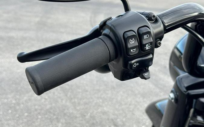 2023 Harley-Davidson® FLHRXS - Road King® Special