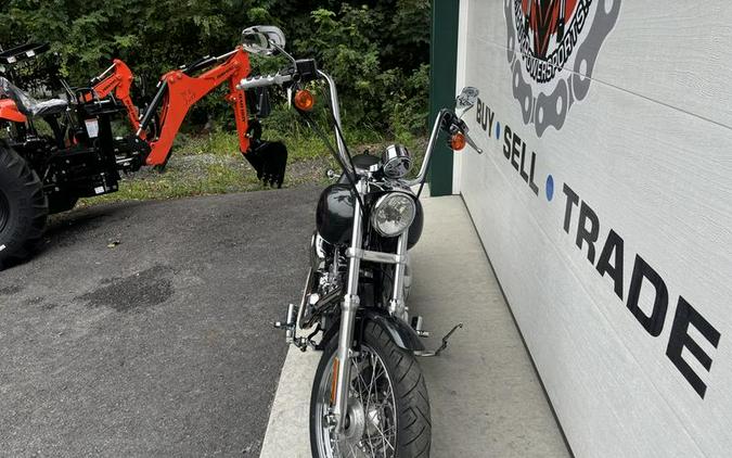 2005 Harley-Davidson® Dyna® Super Glide® Custom