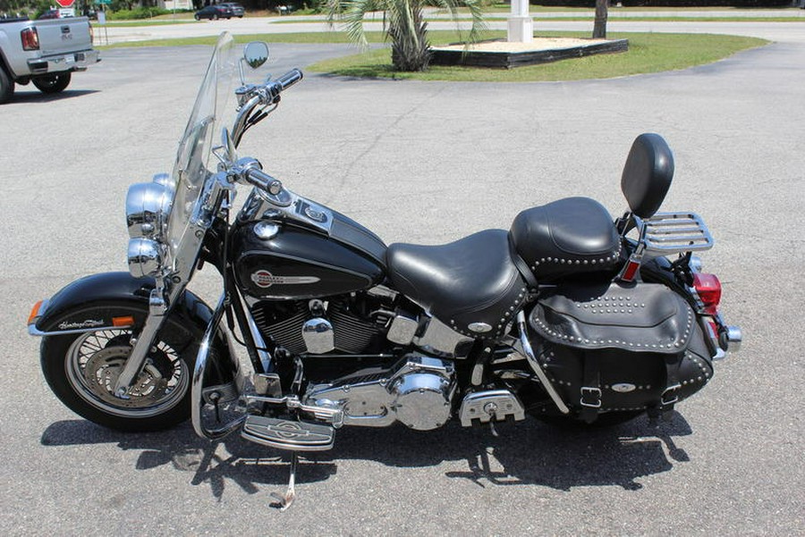 2004 Harley-Davidson® FLSTC - Heritage Softail® Classic