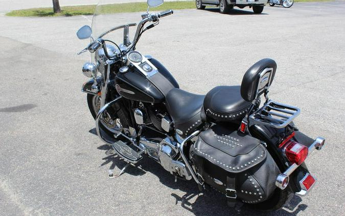 2004 Harley-Davidson® FLSTC - Heritage Softail® Classic