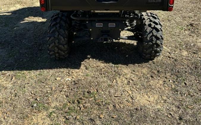 2025 Can-Am Defender DPS HD10 Compass Green