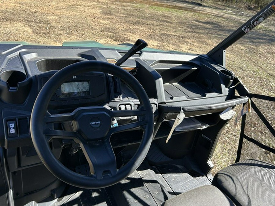 2025 Can-Am Defender DPS HD10 Compass Green