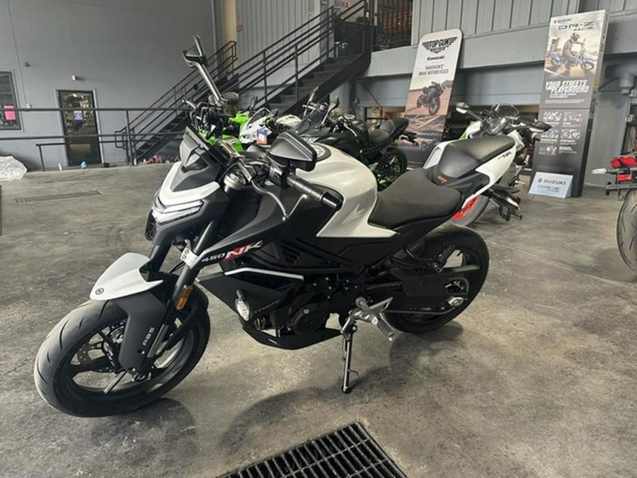 2025 CFMOTO NK 450
