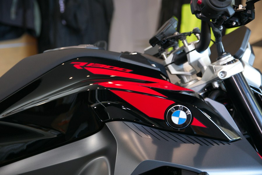 2026 BMW R 1300 R