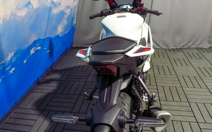 2026 Yamaha YZF R3 70Th Anniversary Edition