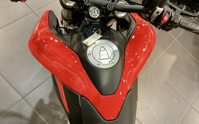2026 Ducati Hypermotard V2