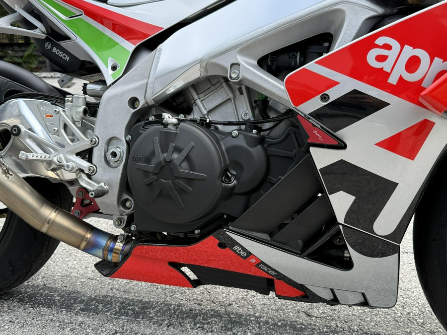 2018 Aprilia RSV4 RF LE