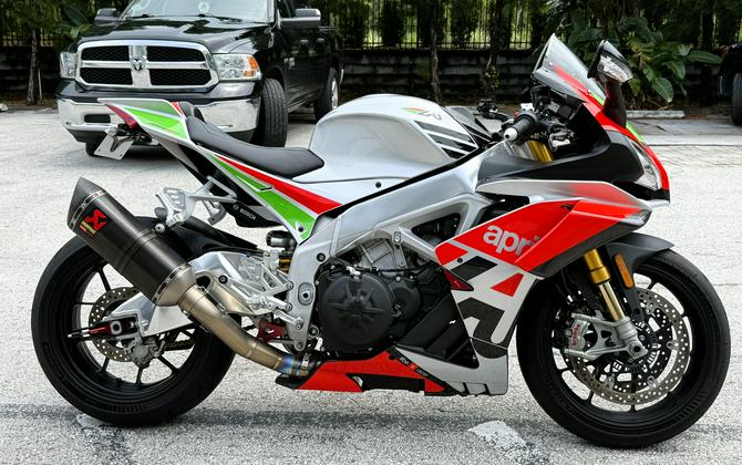 2018 Aprilia RSV4 RF LE