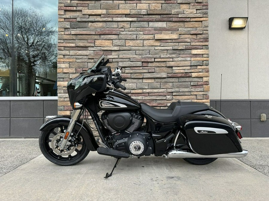 2023 Indian Chieftain Black Metallic