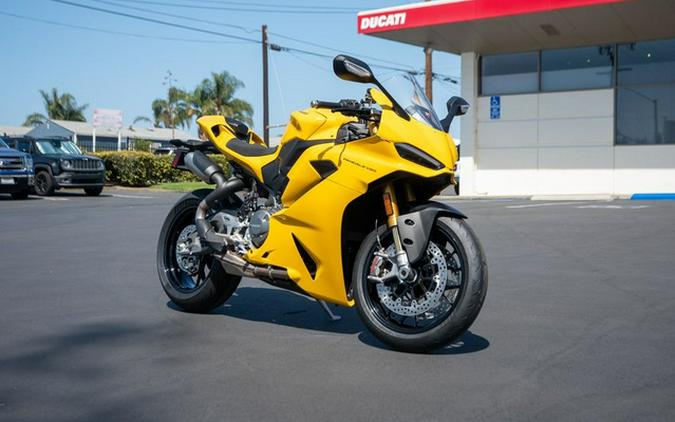 2026 Ducati Panigale V2 S