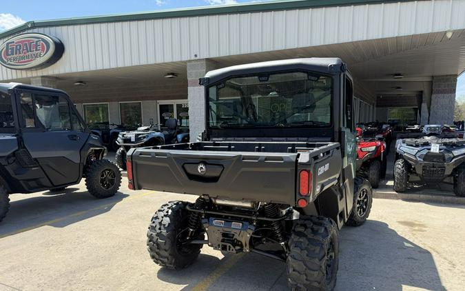 2026 Can-Am® Defender DPS CAB HD9 Compass Green