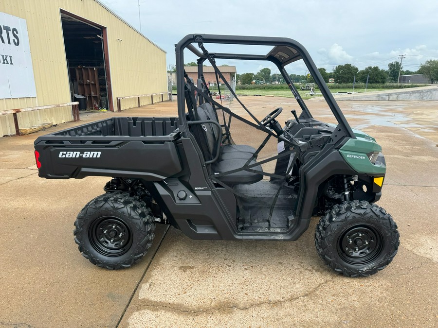 2026 Can-Am Defender HD7