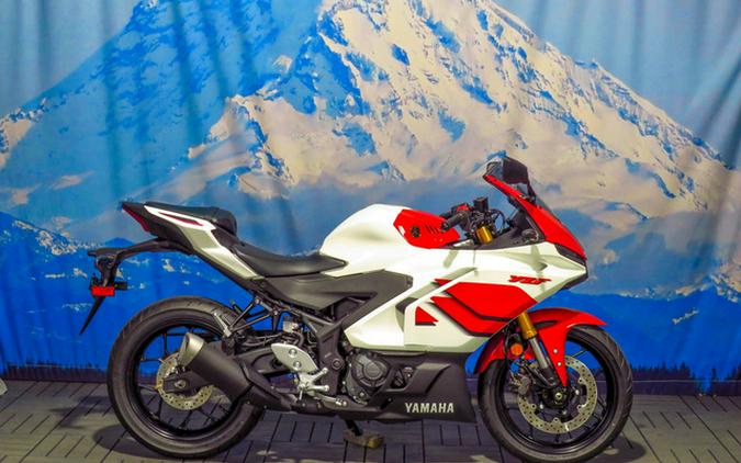 2026 Yamaha YZF R3 70Th Anniversary Edition