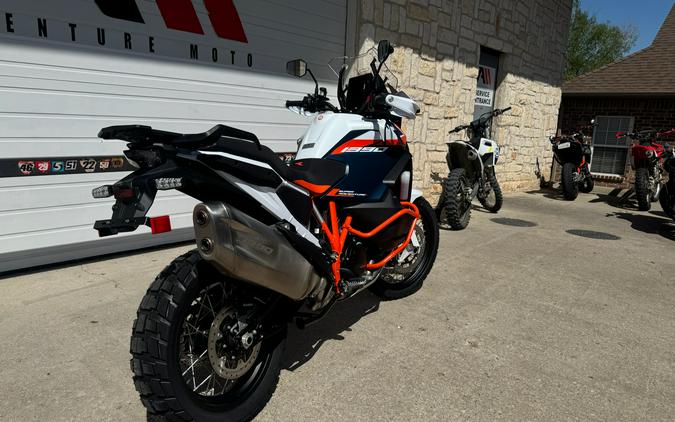 2026 KTM 1390 Super Adventure R