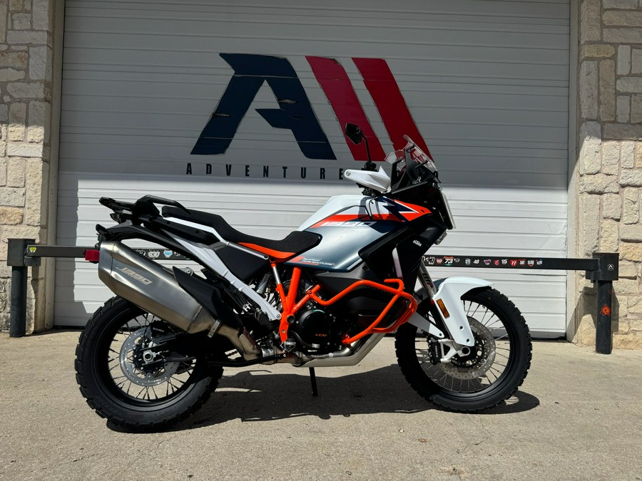 2026 KTM 1390 Super Adventure R