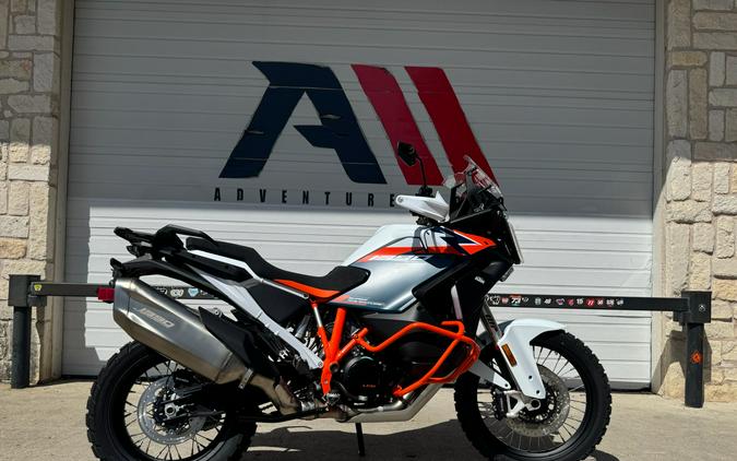 2026 KTM 1390 Super Adventure R