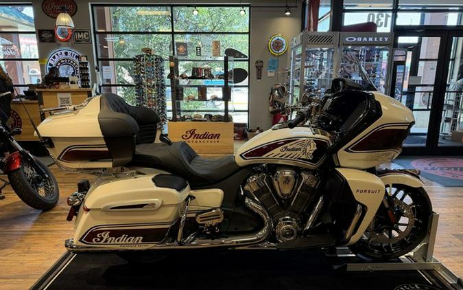 2026 Indian Pursuit Limited Signature Series Frontier Pearl / Revere Red