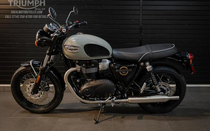 2026 Triumph Bonneville T100 Stone grey
