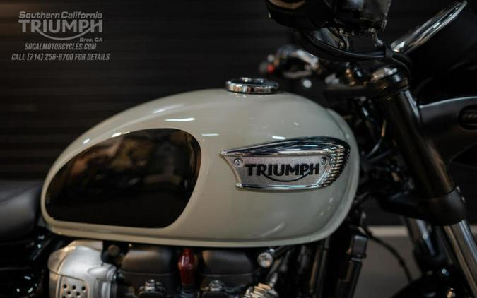2026 Triumph Bonneville T100 Stone grey