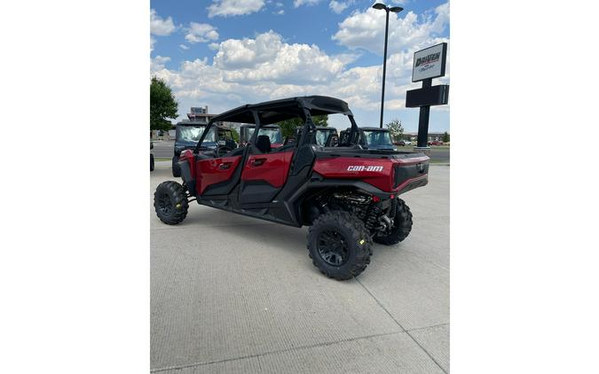 2024 Can-Am Commander Max XT 1000R Red / Black