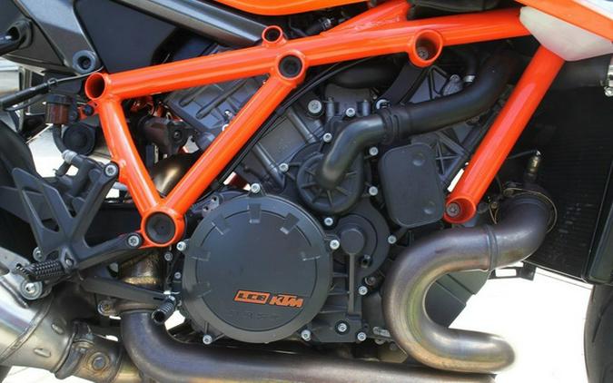 2021 KTM 1290 Super Duke R