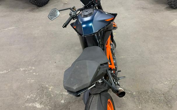 2022 KTM 1290 SUPER DUKE R
