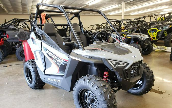 2024 Polaris RZR 200 EFI