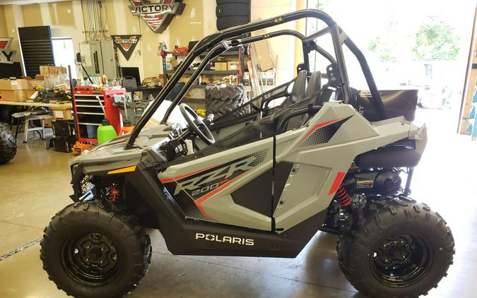 2024 Polaris RZR 200 EFI