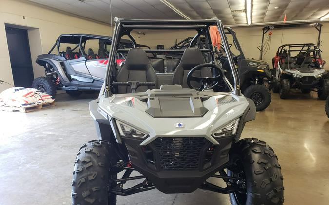 2024 Polaris RZR 200 EFI