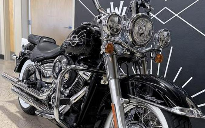 2020 Harley-Davidson® FLHC - Softail® Heritage Classic