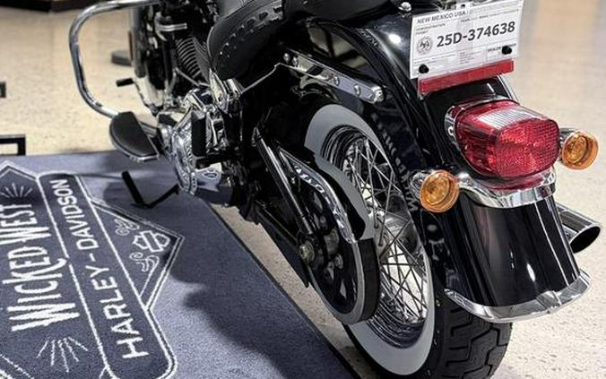 2020 Harley-Davidson® FLHC - Softail® Heritage Classic