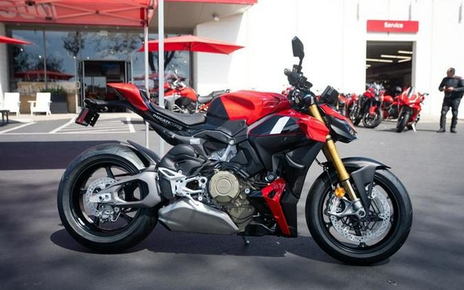 2026 Ducati Streetfighter V4 S Corse
