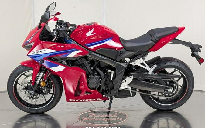 2026 Honda CBR650R E-Clutch