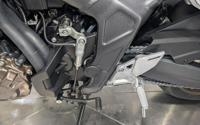 2026 Honda CBR650R E-Clutch