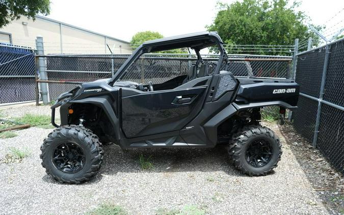 New 2023 CAN-AM COMXT60HD7 TRIPLE BLACK