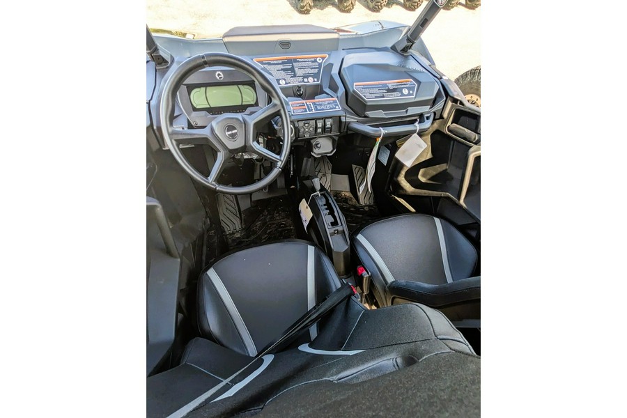 2024 Can-Am Commander MAX XT 1000R - 6KRD