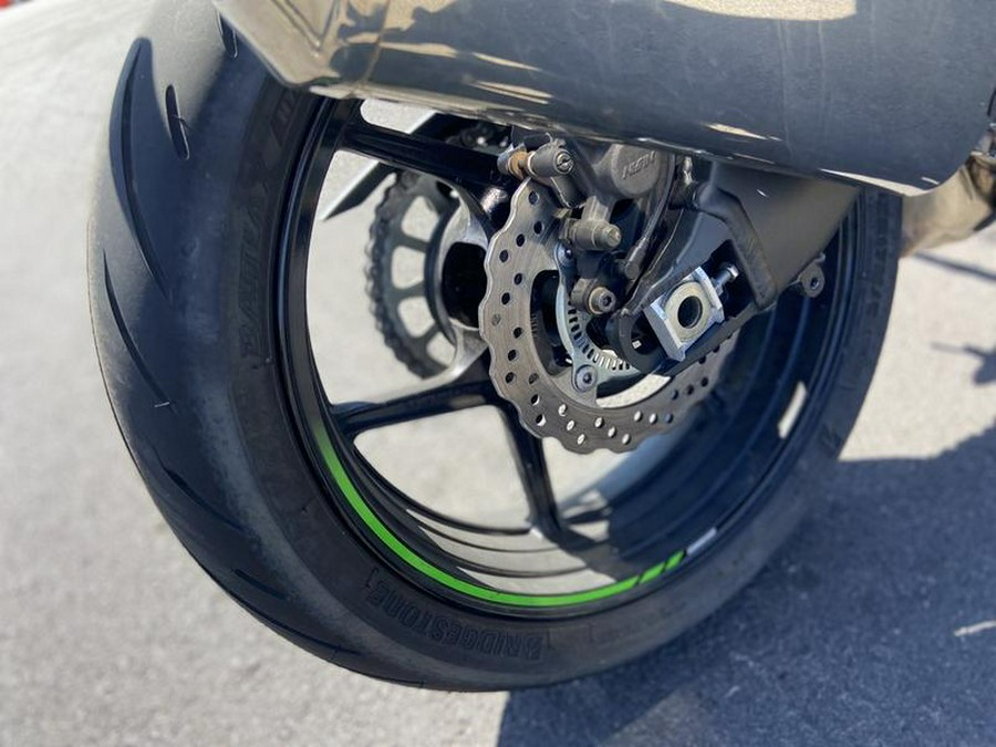 2023 Kawasaki Ninja® ZX™-6R ABS KRT Edition