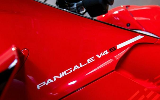 2026 Ducati Panigale V4 S Corse