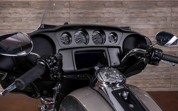 2023 FLHTCUTG - Tri Glide® Ultra - Harley-Davidson®