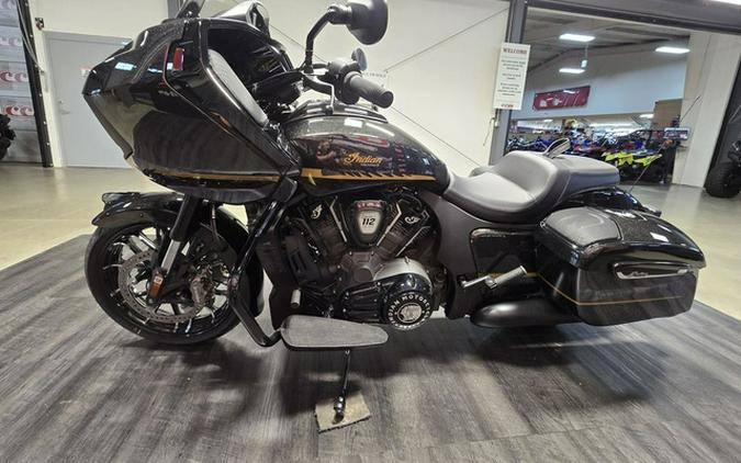 2026 Indian CHALLENGER DARK HORSE + 112 & AUDIO PACKAGE