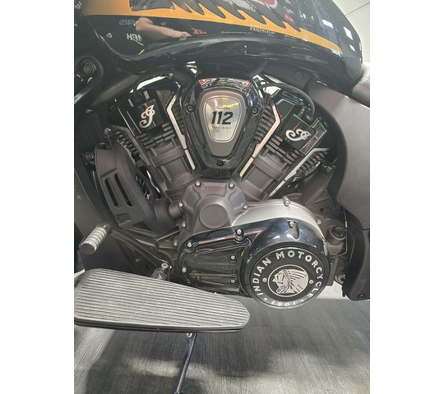 2026 Indian CHALLENGER DARK HORSE + 112 & AUDIO PACKAGE