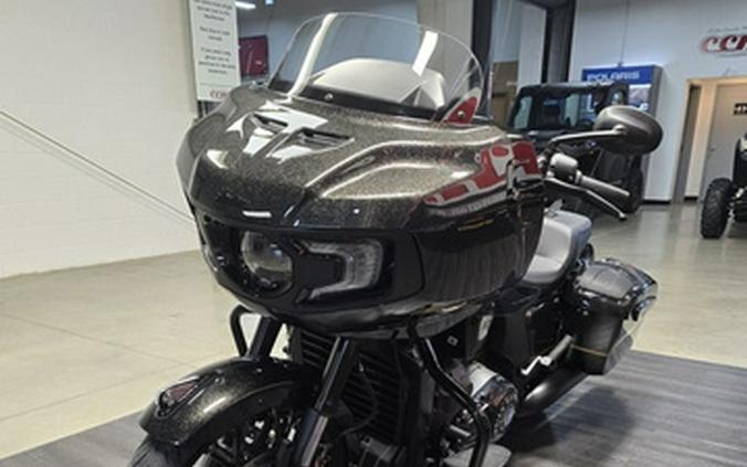 2026 Indian CHALLENGER DARK HORSE + 112 & AUDIO PACKAGE