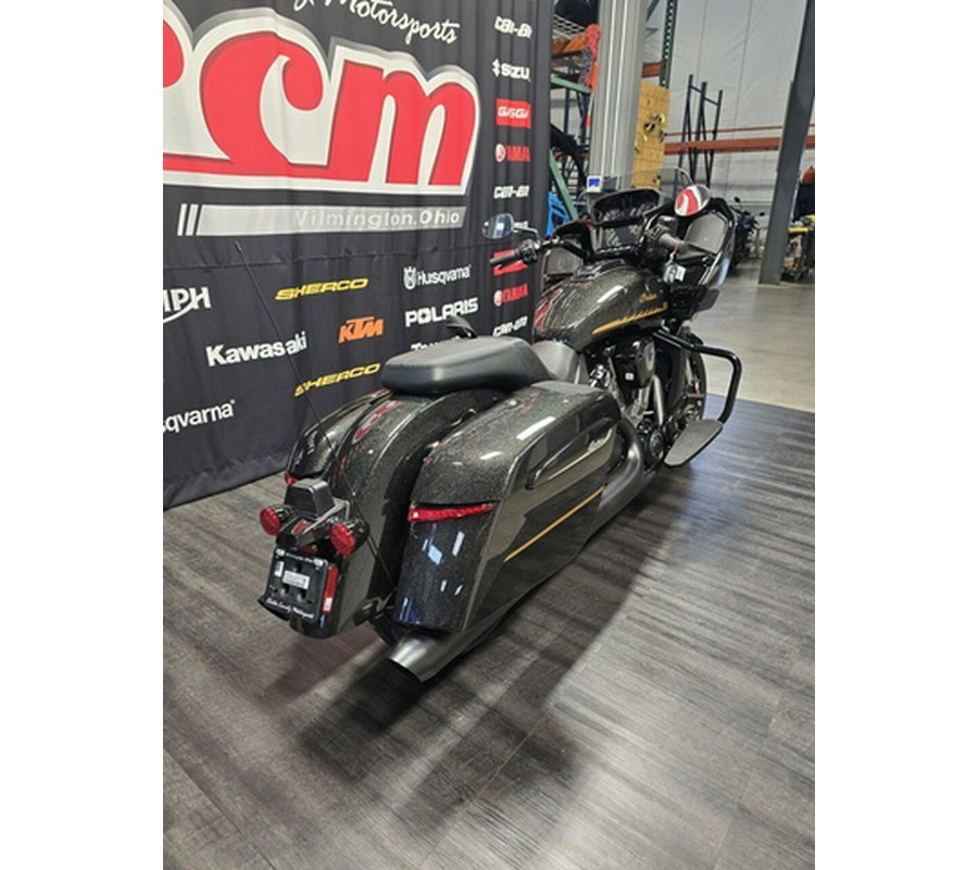 2026 Indian CHALLENGER DARK HORSE + 112 & AUDIO PACKAGE