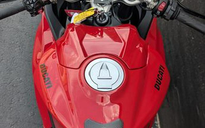 Used 2025 DUCATI PANIGALE V2S