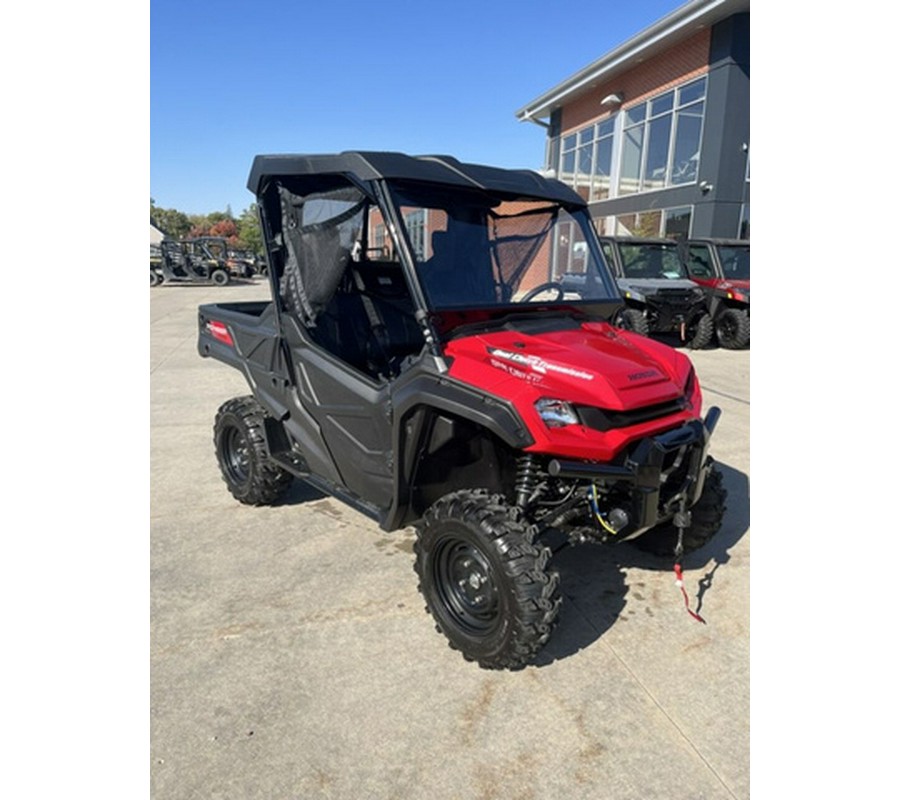 2024 Honda Pioneer 1000