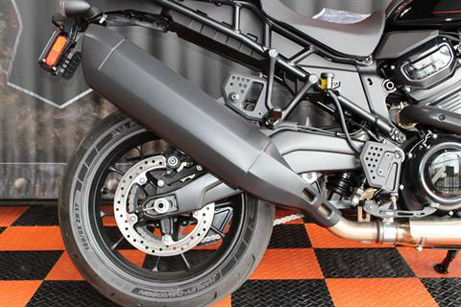 2025 Harley-Davidson Pan America® 1250 ST