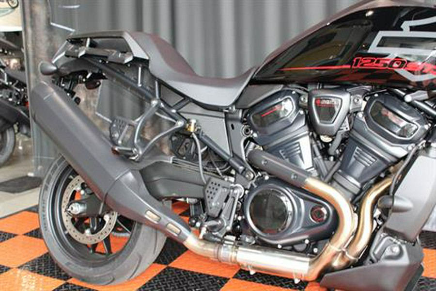 2025 Harley-Davidson Pan America® 1250 ST