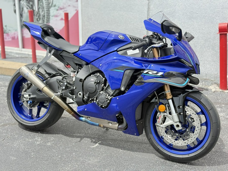 2026 Yamaha YZF-R1 Team Yamaha Blue - 01068C