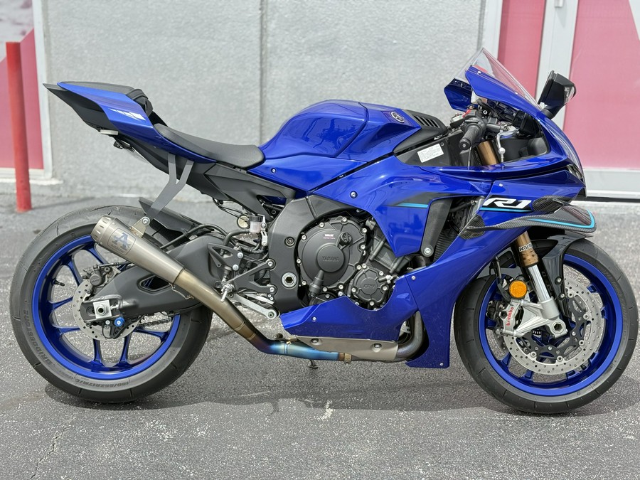 2026 Yamaha YZF-R1 Team Yamaha Blue - 01068C