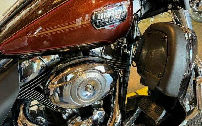 2011 Harley-Davidson Electra Glide Ultra FLHTCU